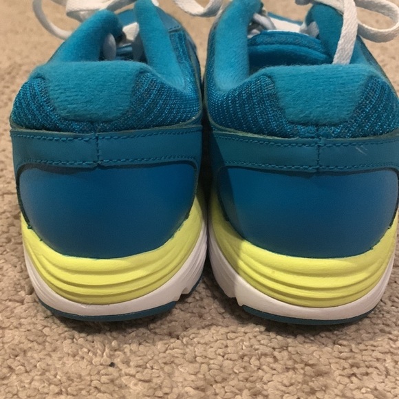 Nike Youth Dual Fusion Shoes - Picture 2 of 5